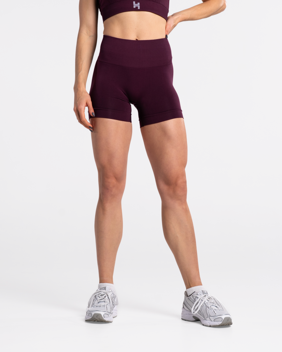 szorty damskie fioletowe. spodenki damskie na siłownię.